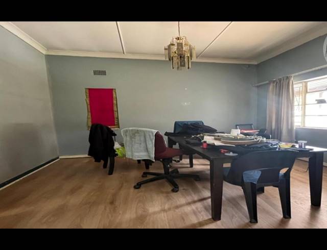 4 BEDROOM HOUSE FOR SALE IN NOORDHOEK